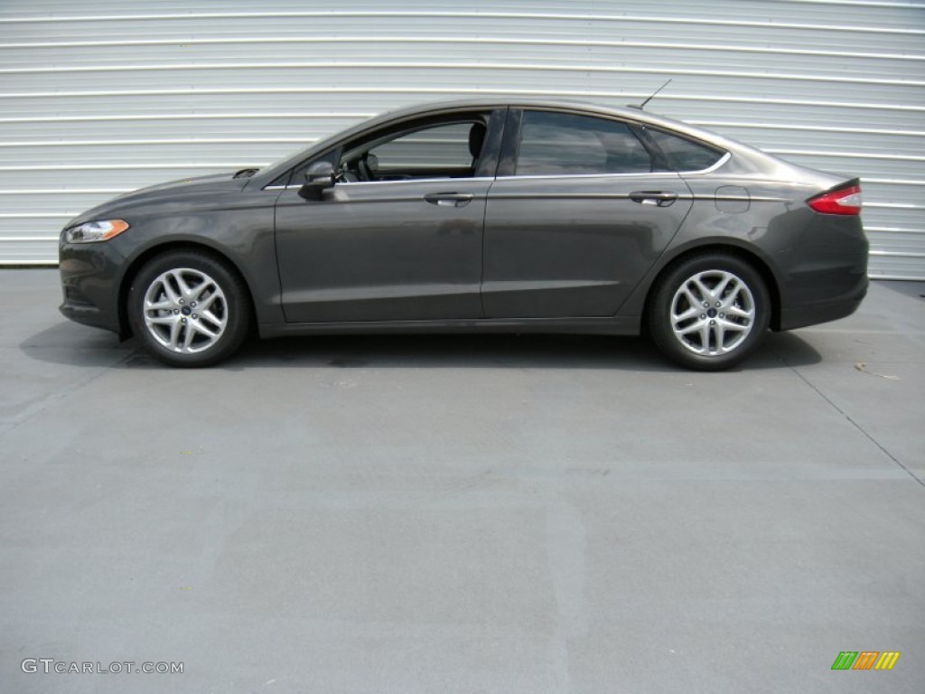 Magnetic Metallic 2015 Ford Fusion SE Exterior Photo #96714850