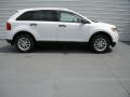 2014 Oxford White Ford Edge SE  photo #3