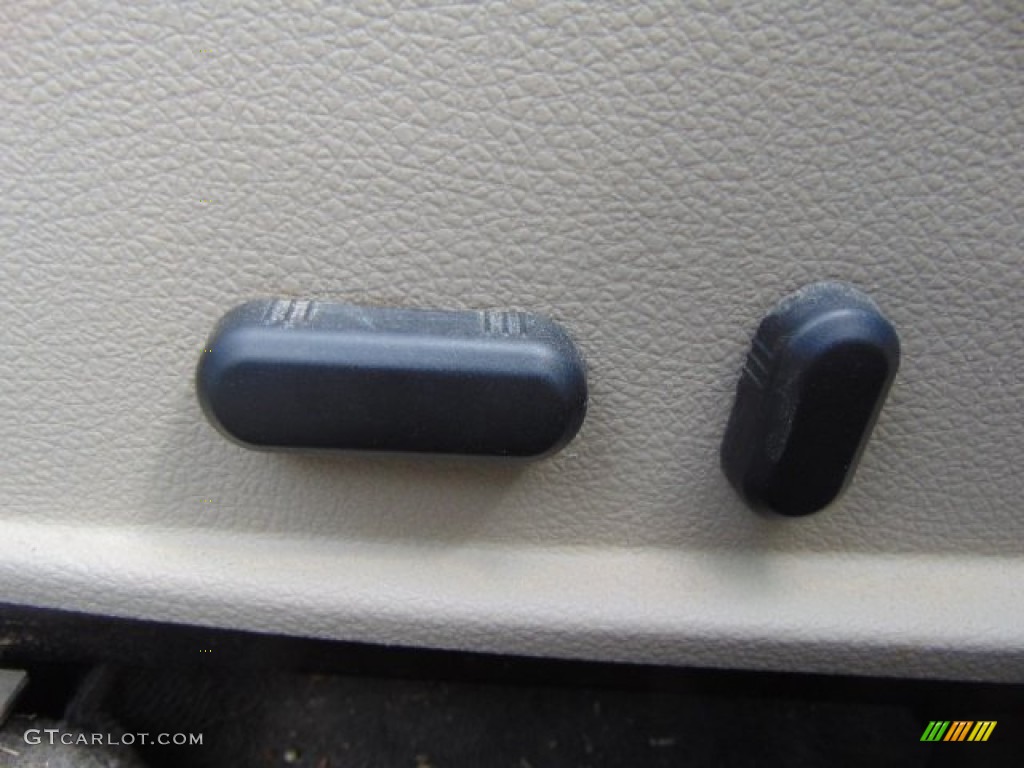2010 Fusion SEL - Brilliant Silver Metallic / Medium Light Stone photo #14