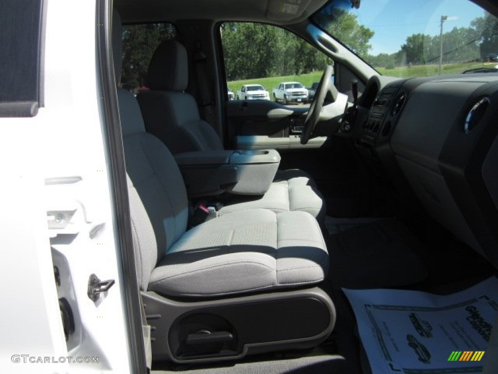 2006 F150 XLT SuperCrew 4x4 - Oxford White / Medium/Dark Flint photo #6