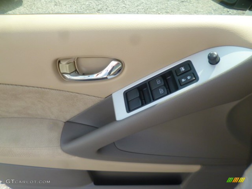 2014 Murano SV AWD - Pearl White / Beige photo #17