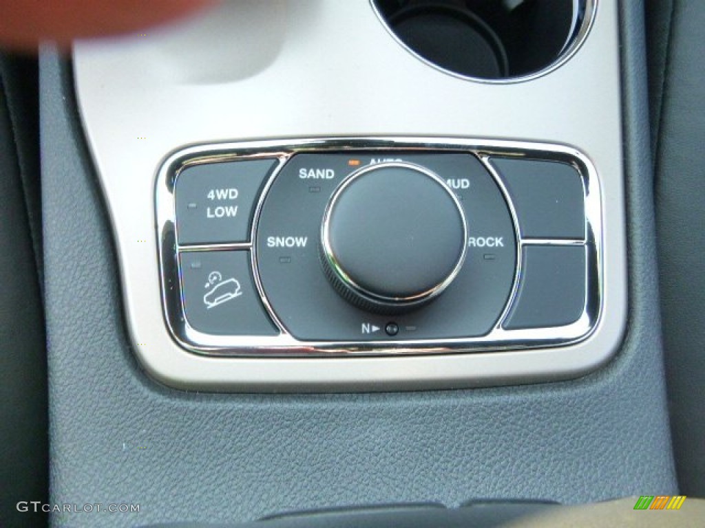 2015 Grand Cherokee Limited 4x4 - Billet Silver Metallic / Black photo #17