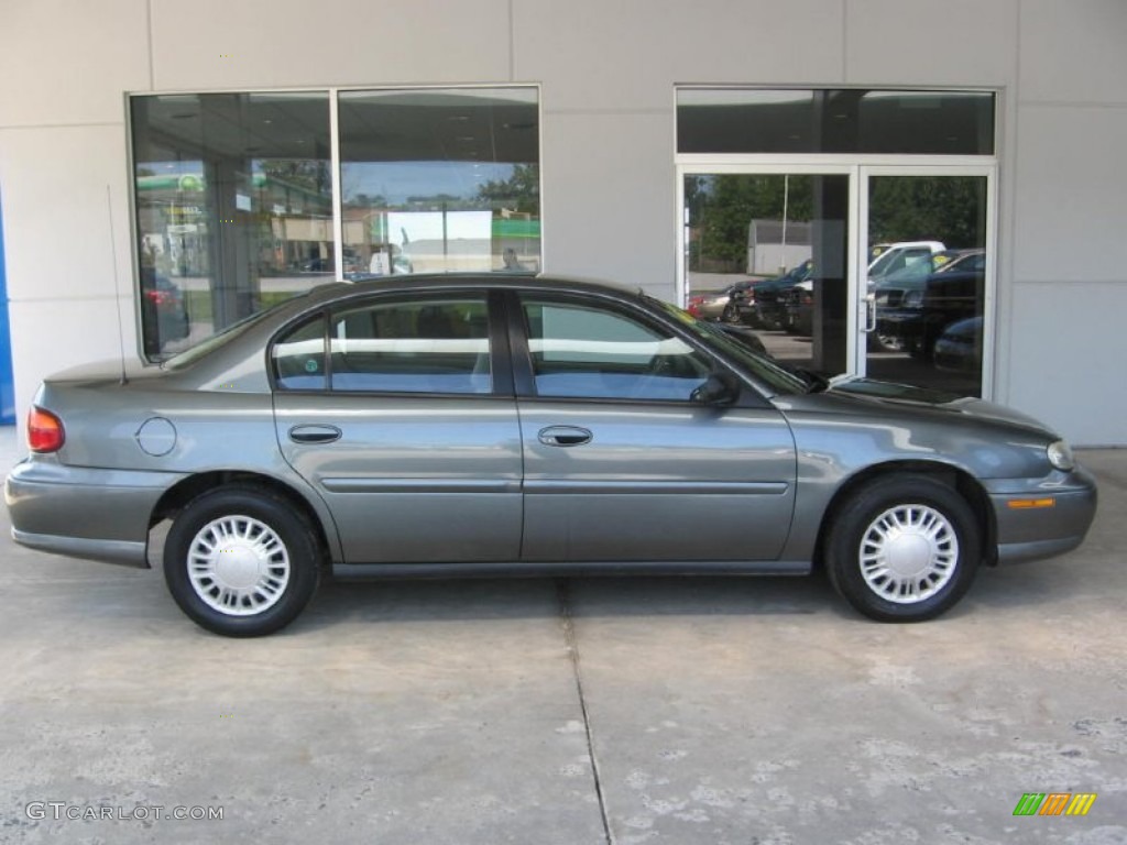 Medium Gray Metallic 2004 Chevrolet Classic Standard Classic Model Exterior Photo #96724513