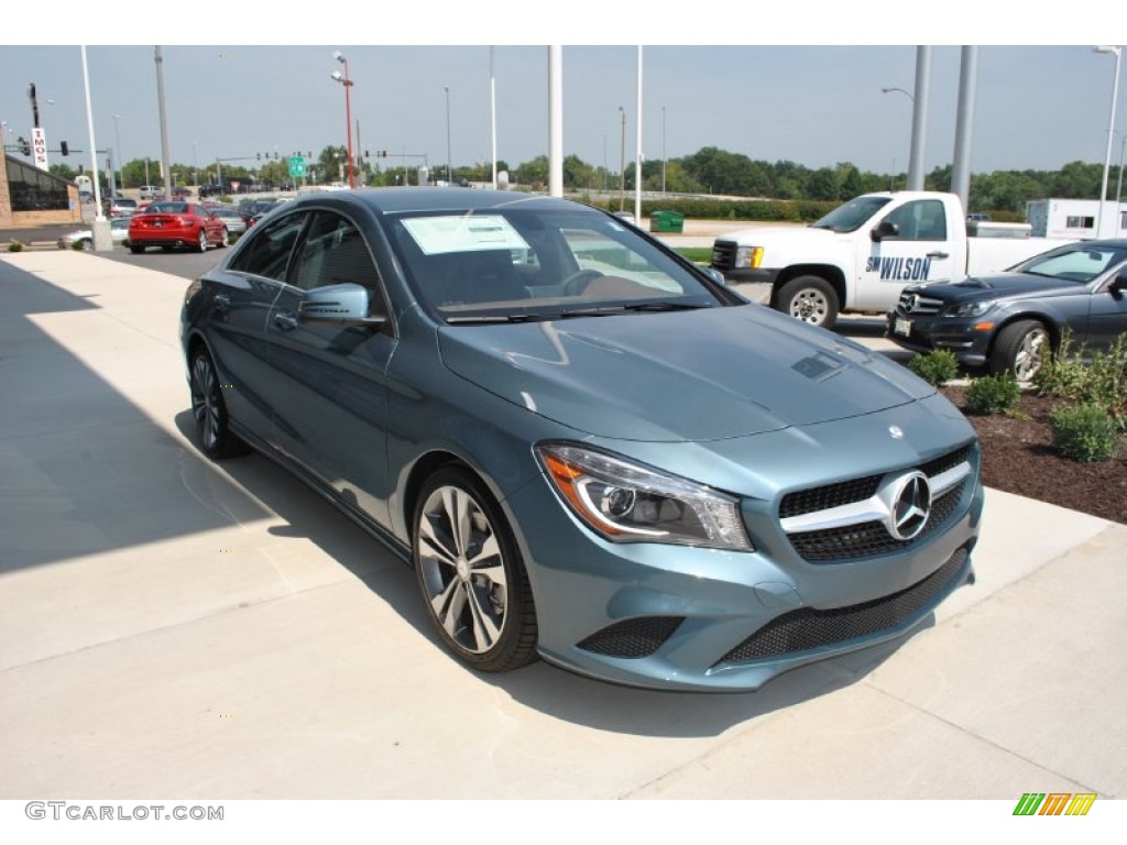Universe Blue Metallic 2014 Mercedes-Benz CLA 250 4Matic Exterior Photo #96726406