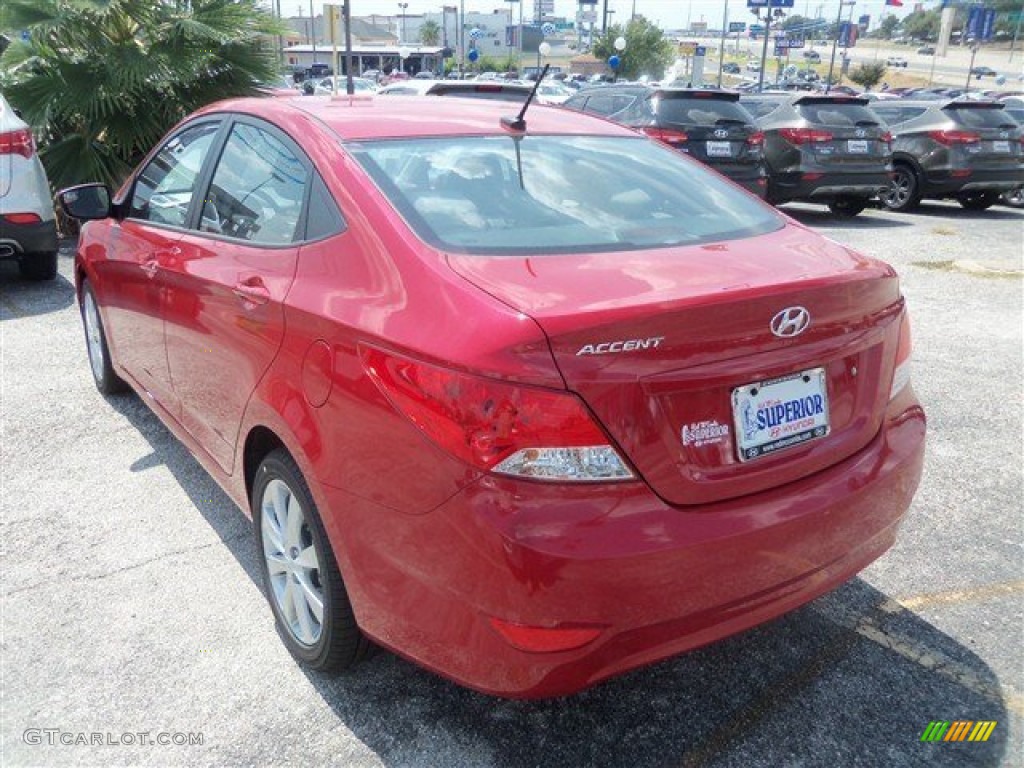 2014 Accent GLS 4 Door - Boston Red / Gray photo #4