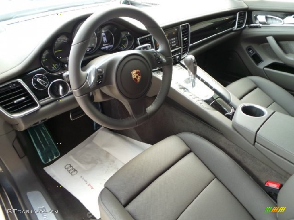Agate Grey Interior 2015 Porsche Panamera S E-Hybrid Photo #96743644