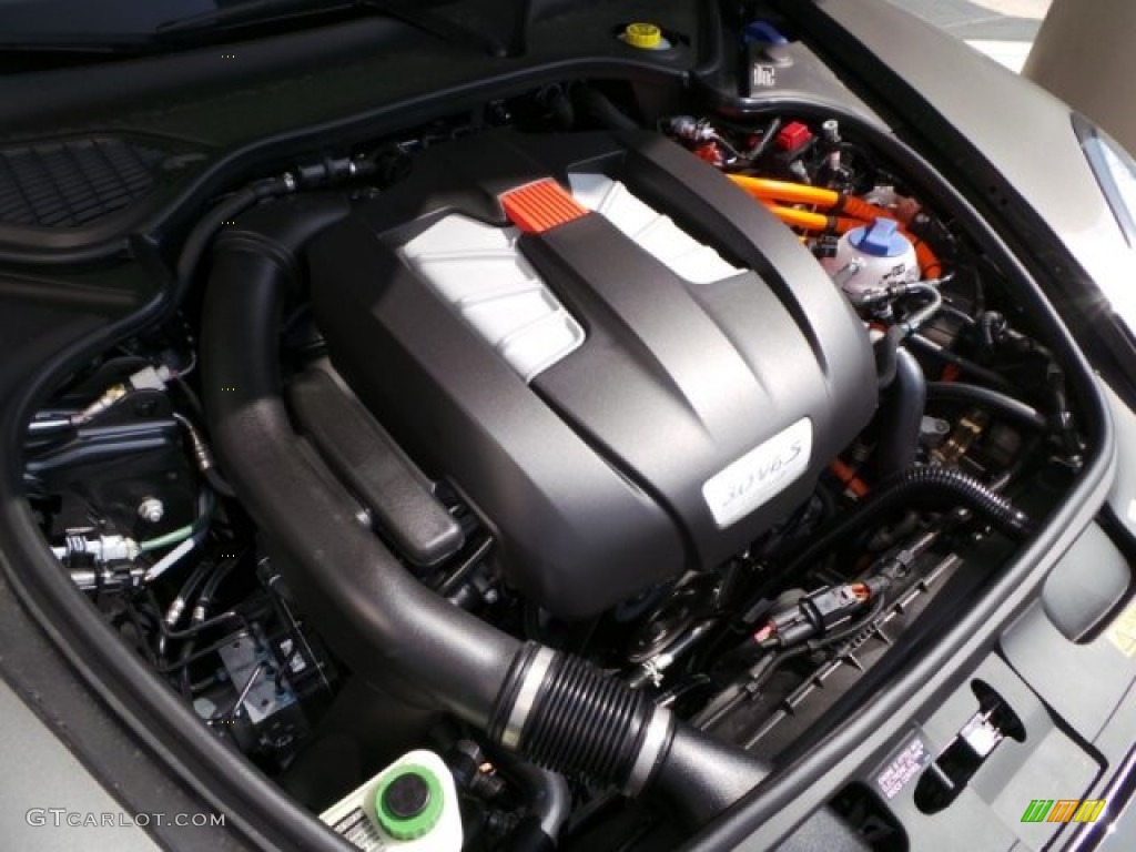 2015 Porsche Panamera S E-Hybrid 3.0 Liter E-Hybrid DFI Supercharged DOHC 24-Valve VVT V6 Gasoline/Electric Plug-In Hybrid Engine Photo #96744118