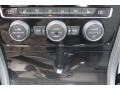 Black - Golf 4 Door 1.8T SEL Photo No. 15