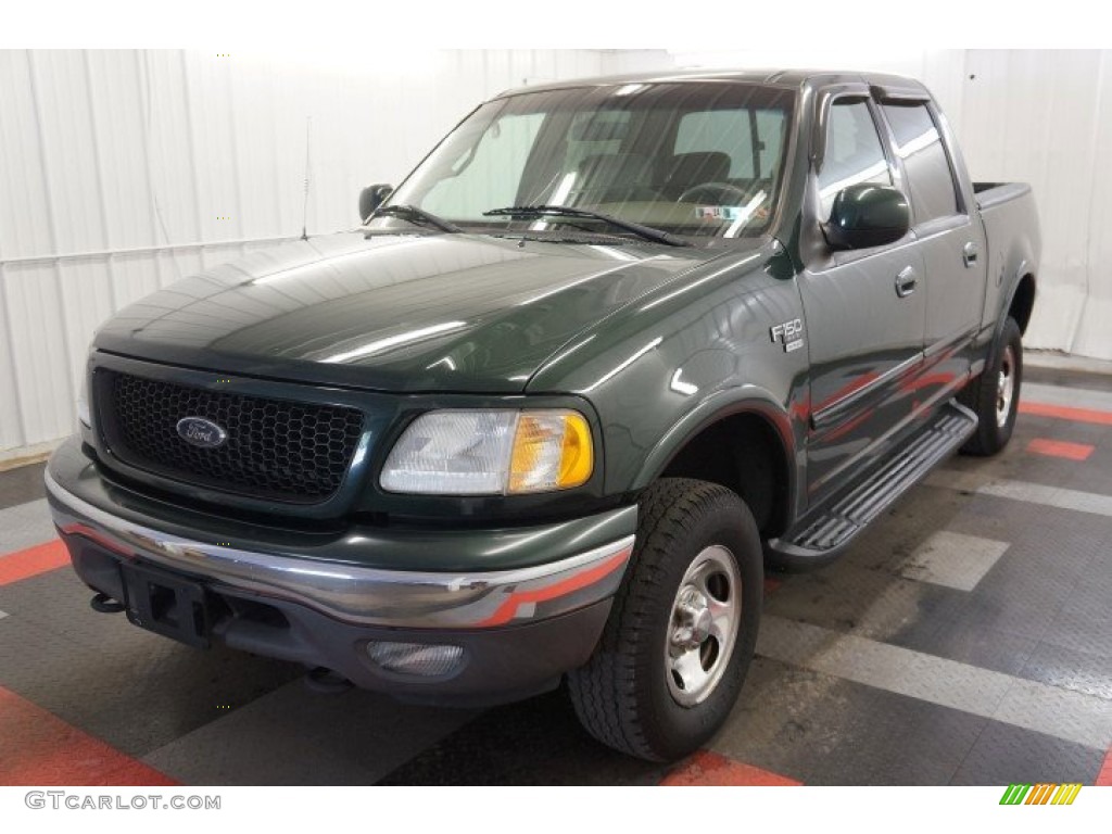 2002 F150 XLT SuperCrew 4x4 - Dark Highland Green Metallic / Medium Graphite photo #2
