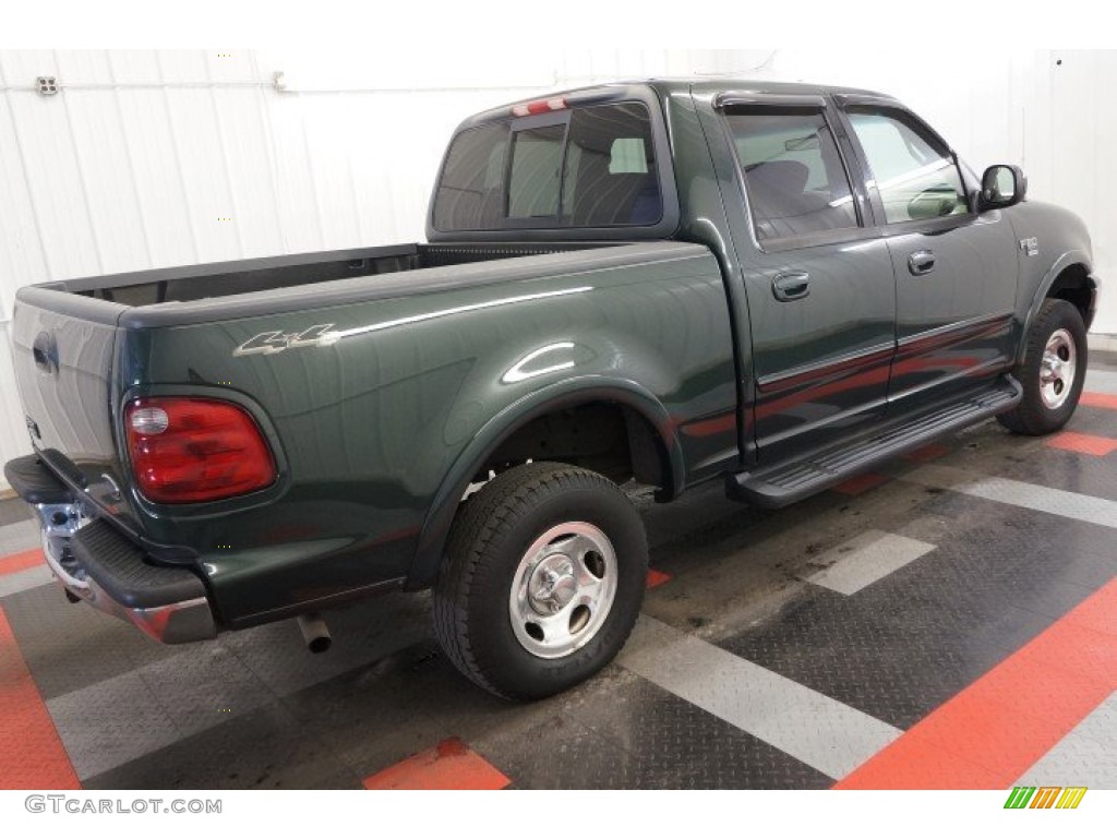 2002 F150 XLT SuperCrew 4x4 - Dark Highland Green Metallic / Medium Graphite photo #6