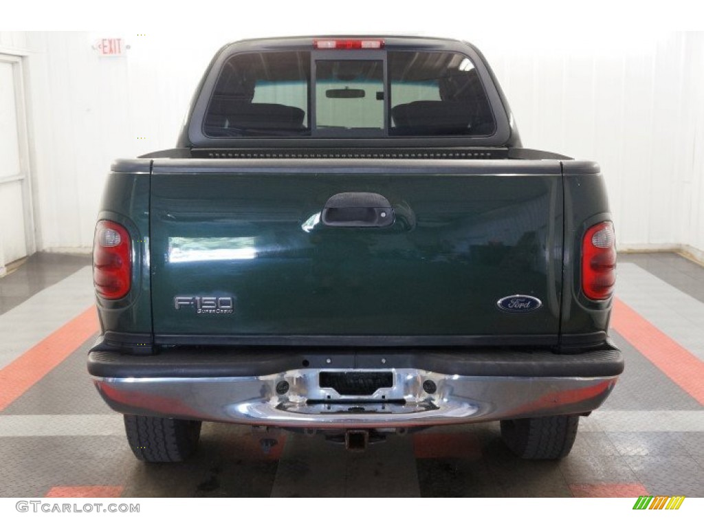 2002 F150 XLT SuperCrew 4x4 - Dark Highland Green Metallic / Medium Graphite photo #8