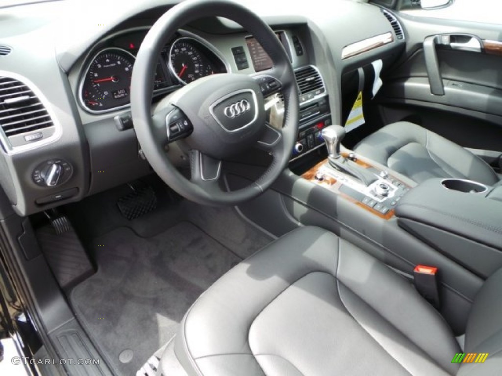 Black Interior 2015 Audi Q7 3.0 Premium quattro Photo #96747460