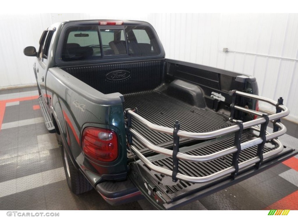 2002 F150 XLT SuperCrew 4x4 - Dark Highland Green Metallic / Medium Graphite photo #18