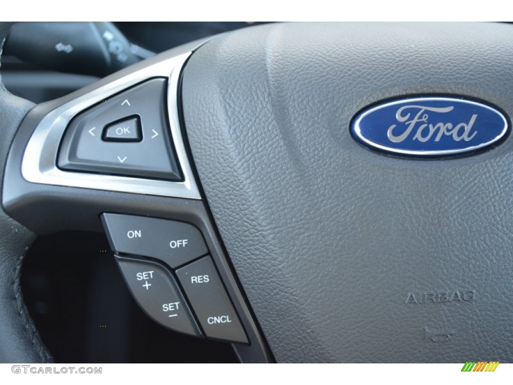 2015 Fusion SE - Tuxedo Black Metallic / Charcoal Black photo #25