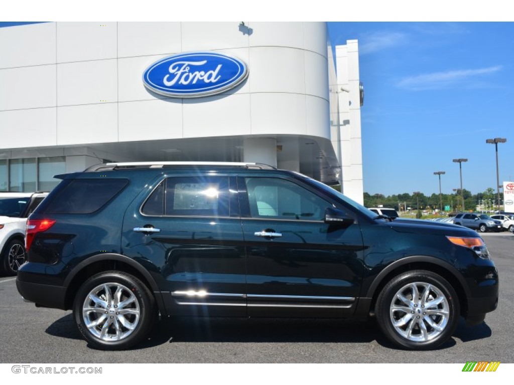 Dark Side 2015 Ford Explorer Limited 4WD Exterior Photo #96749341