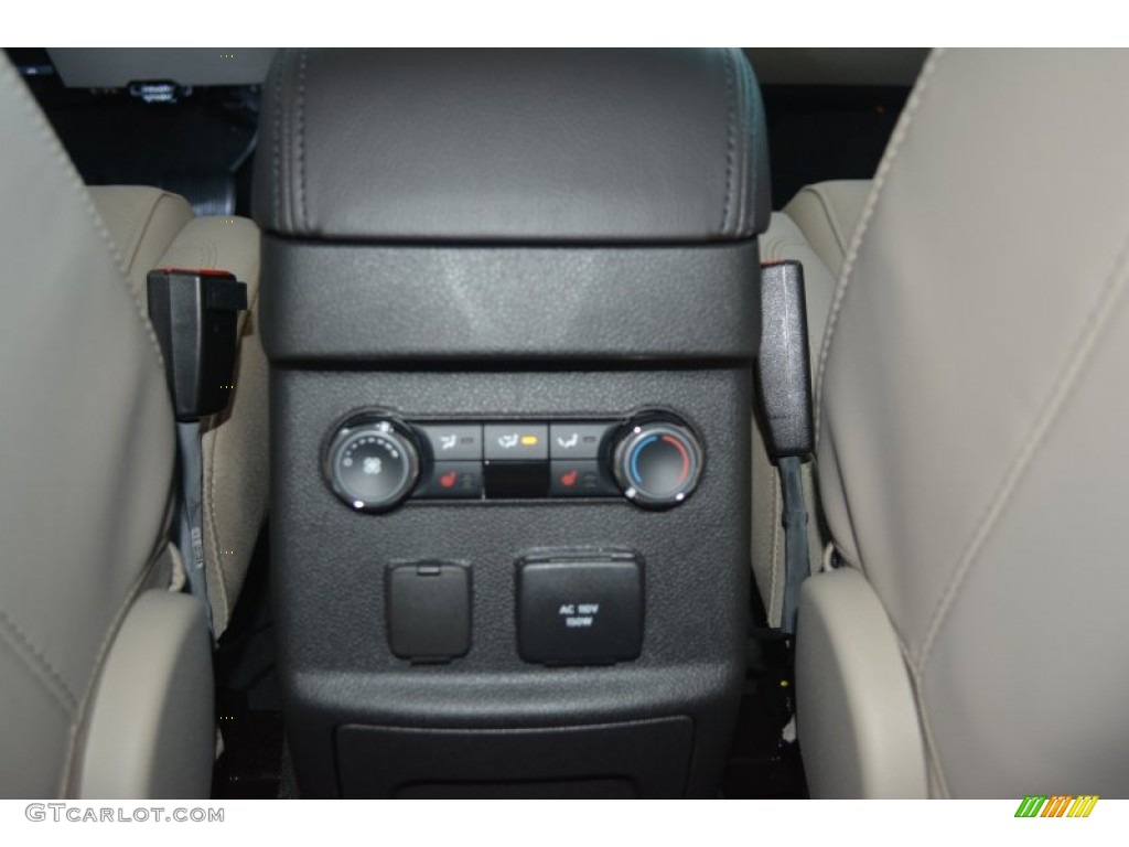 2015 Explorer Limited 4WD - Dark Side / Medium Light Stone photo #13