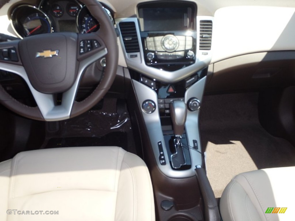 2014 Cruze Diesel - Summit White / Cocoa/Light Neutral photo #7
