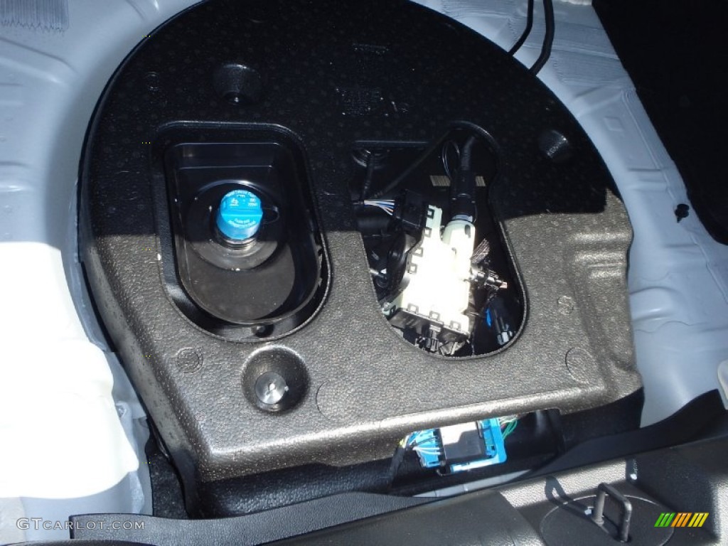 2014 Cruze Diesel - Summit White / Cocoa/Light Neutral photo #12