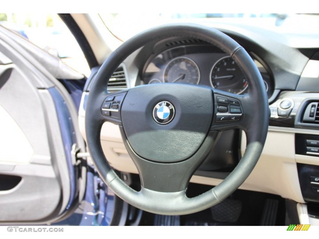 2012 BMW 5 Series 528i xDrive Sedan Oyster/Black Steering Wheel Photo #96765323