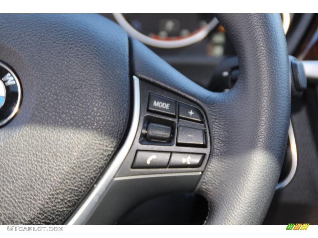 2014 3 Series 328i xDrive Sedan - Glacier Silver Metallic / Black photo #19