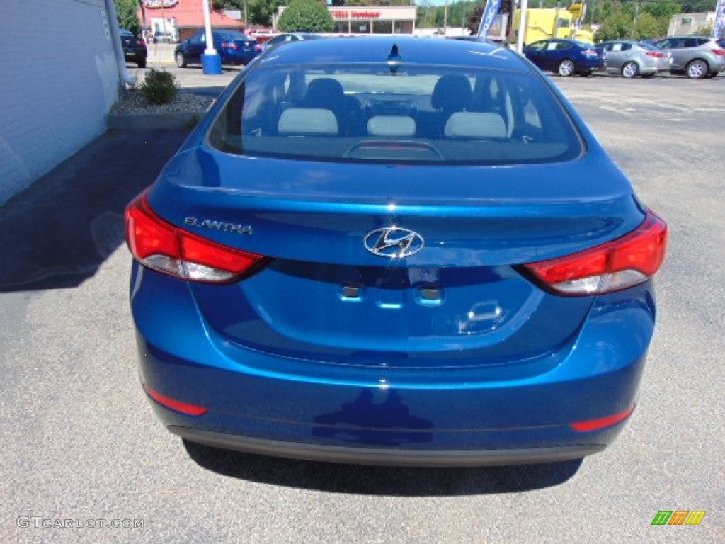 2015 Elantra SE Sedan - Windy Sea Blue / Gray photo #6