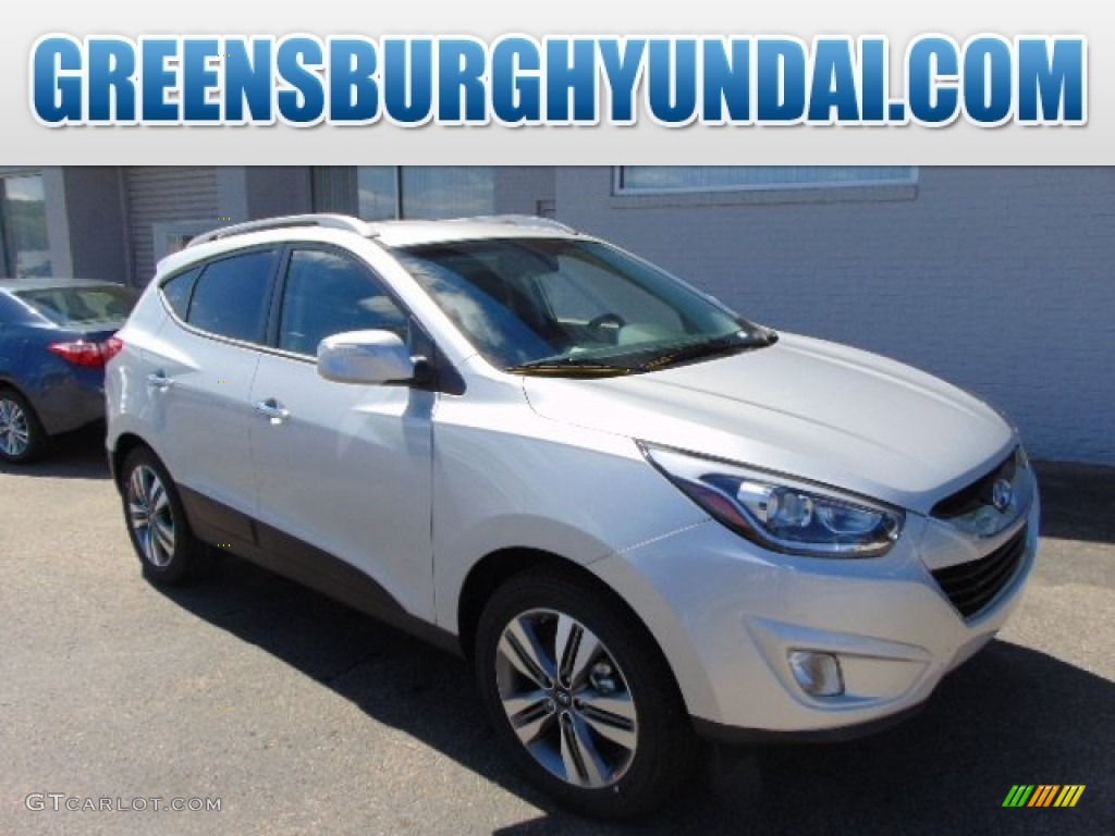 Diamond Silver Hyundai Tucson