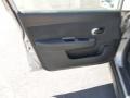 Brilliant Silver - Versa 1.8 S Hatchback Photo No. 11
