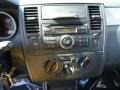 Brilliant Silver - Versa 1.8 S Hatchback Photo No. 16