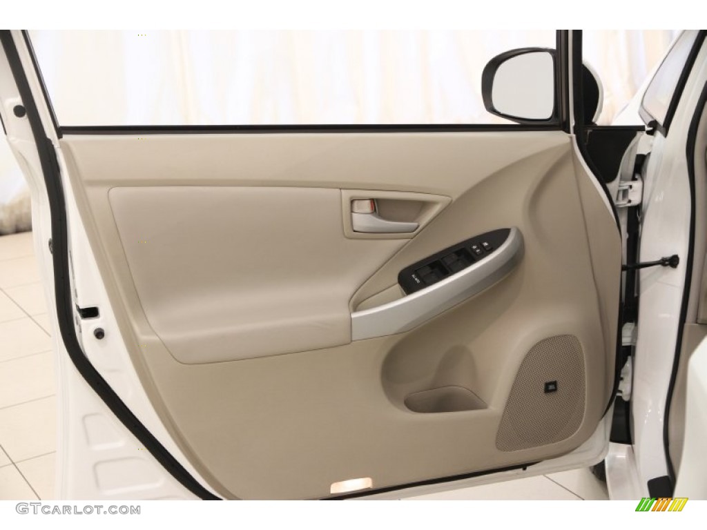 2010 Prius Hybrid IV - Blizzard White Pearl / Bisque photo #4