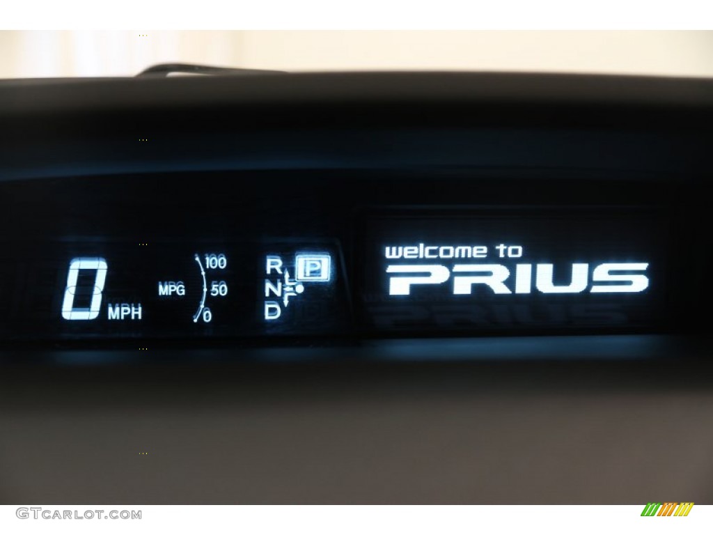 2010 Prius Hybrid IV - Blizzard White Pearl / Bisque photo #9