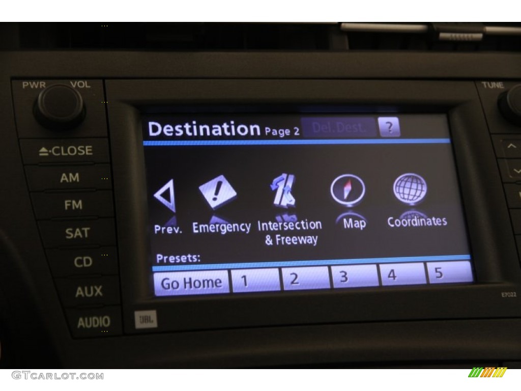 2010 Prius Hybrid IV - Blizzard White Pearl / Bisque photo #19
