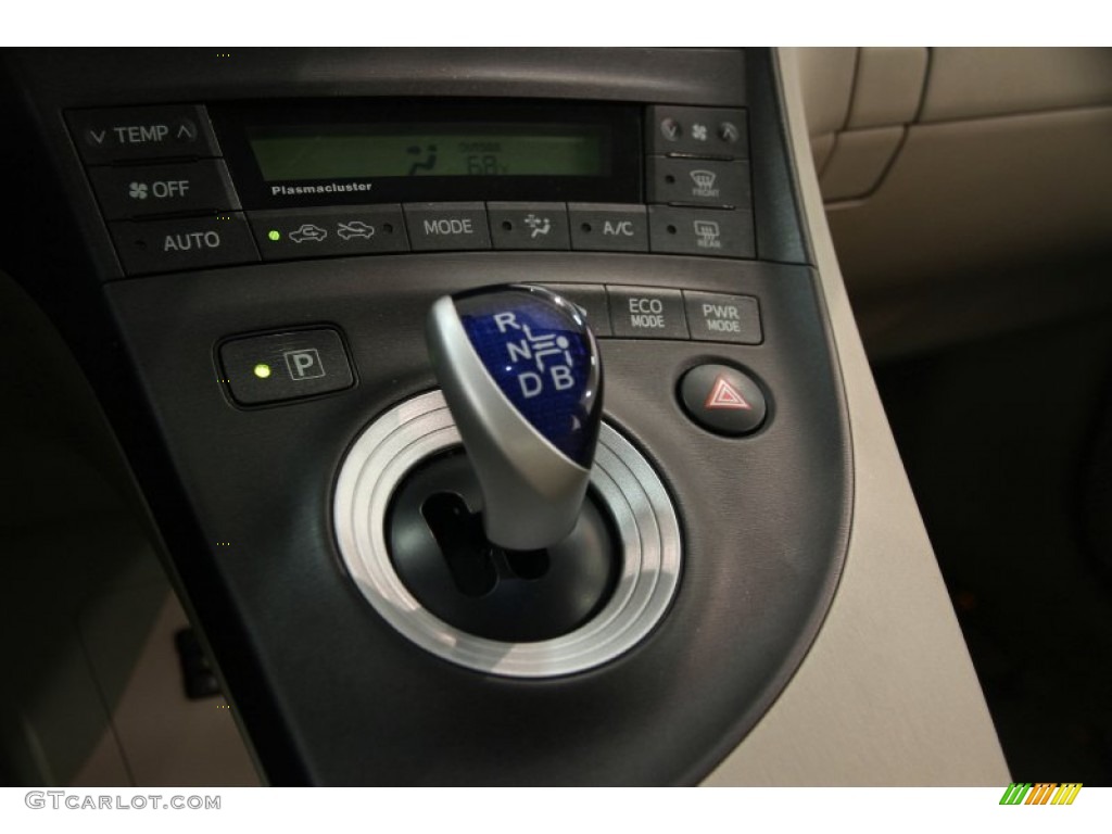 2010 Prius Hybrid IV - Blizzard White Pearl / Bisque photo #30