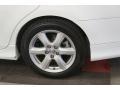 Super White - Camry SE Photo No. 54