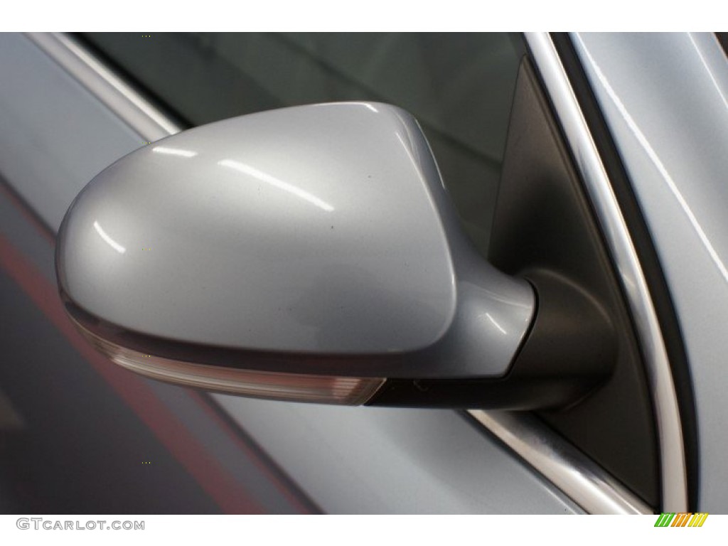 2006 Passat 2.0T Sedan - Arctic Blue Silver / Classic Grey photo #44