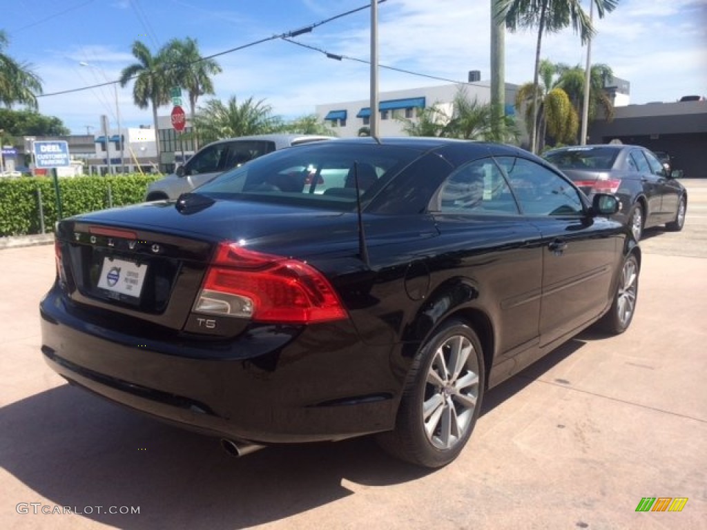 2011 C70 T5 - Black / Cranberry Leather/Off Black photo #5