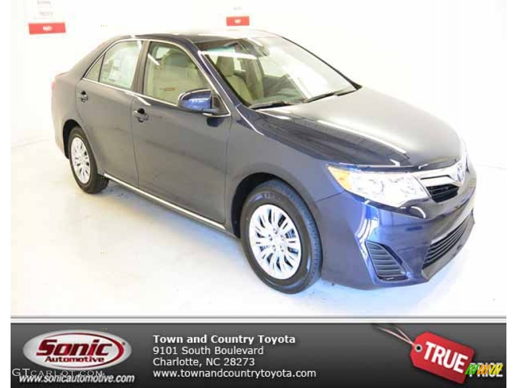 2014 Camry LE - Parisian Night Pearl / Ivory photo #1