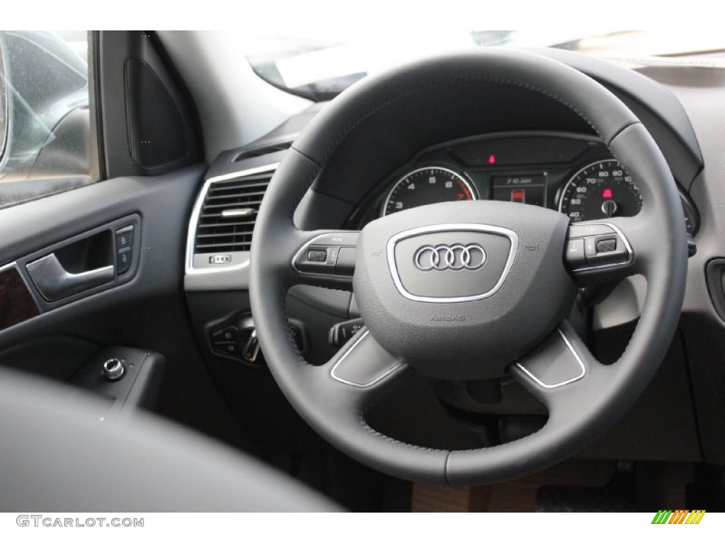 2015 Audi Q5 2.0 TFSI Premium quattro Steering Wheel Photos