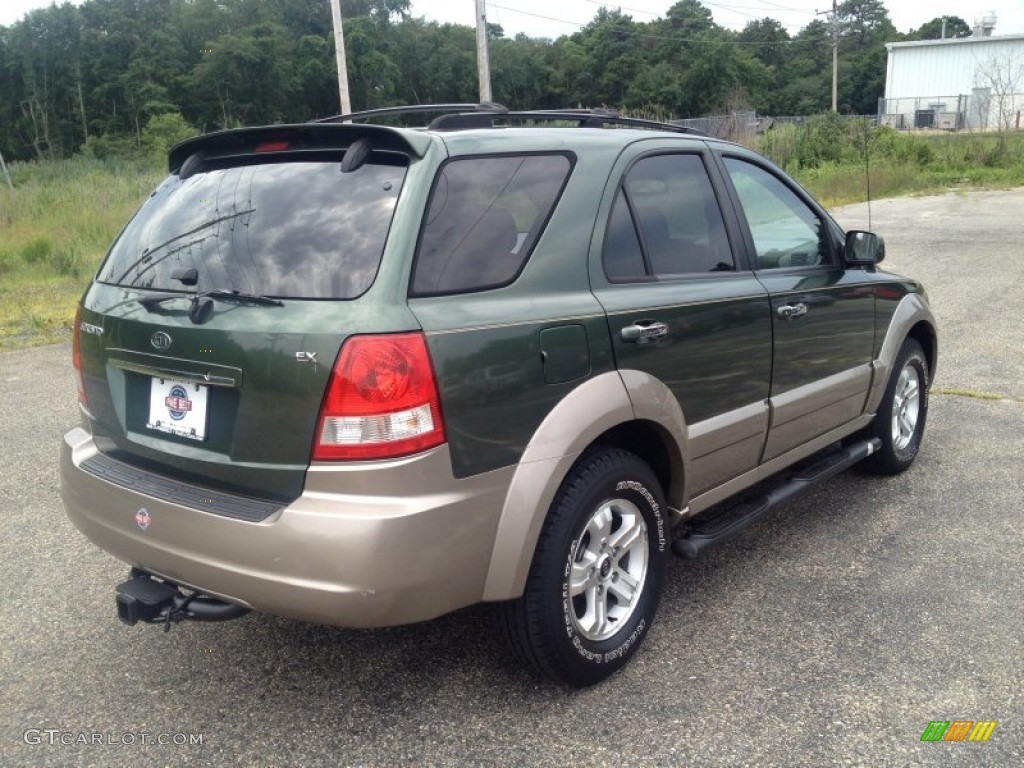 2005 Sorento EX 4WD - Ivy Green Metallic / Beige photo #7