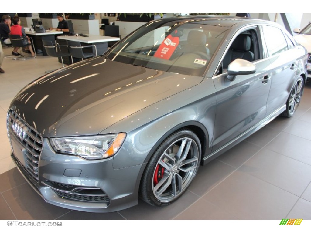 2015 A3 2.0 Premium quattro - Daytona Gray Pearl / Black/Magma Red photo #3