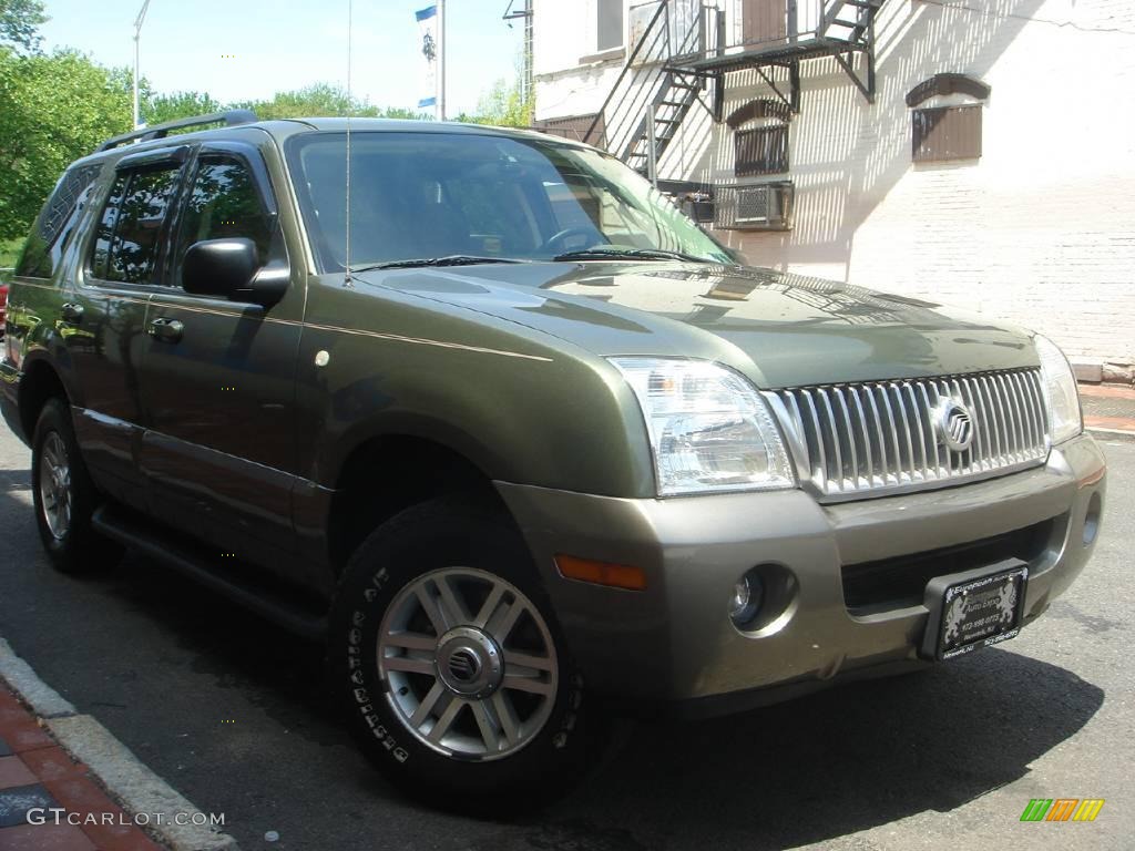 2003 Mountaineer Convenience AWD - Estate Green Metallic / Medium Dark Parchment photo #9