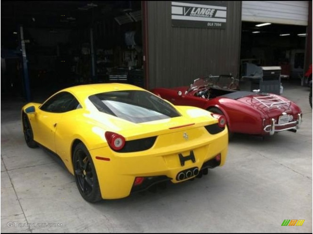2011 458 Italia - Giallo Modena (Yellow) / Nero (Black) photo #5