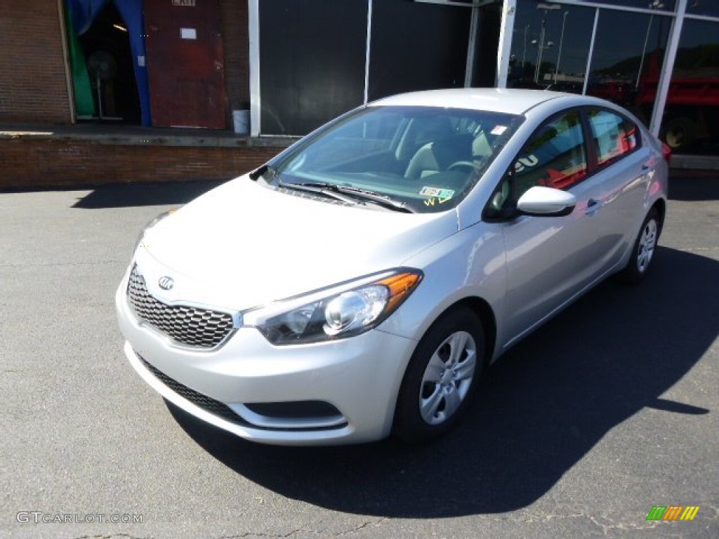 2015 Forte LX - Bright Silver / Gray Two Tone photo #4