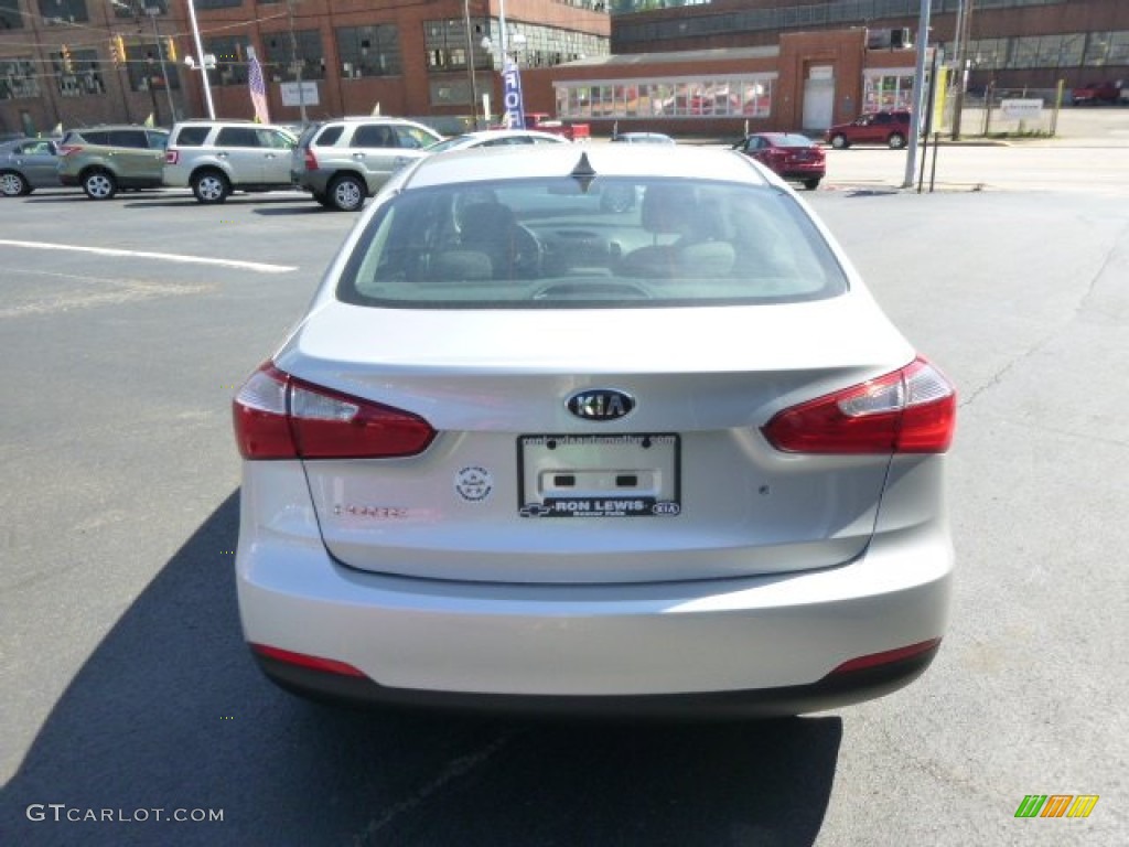 2015 Forte LX - Bright Silver / Gray Two Tone photo #7