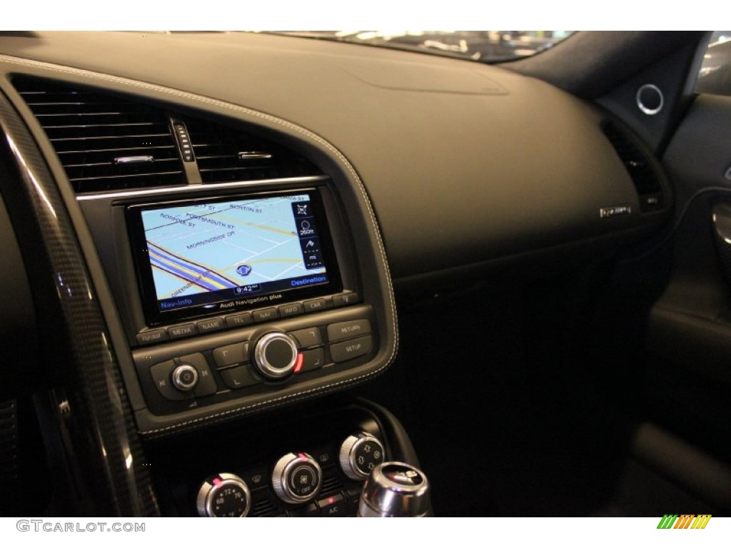 2015 R8 V8 - Daytona Grey Pearl / Black photo #14