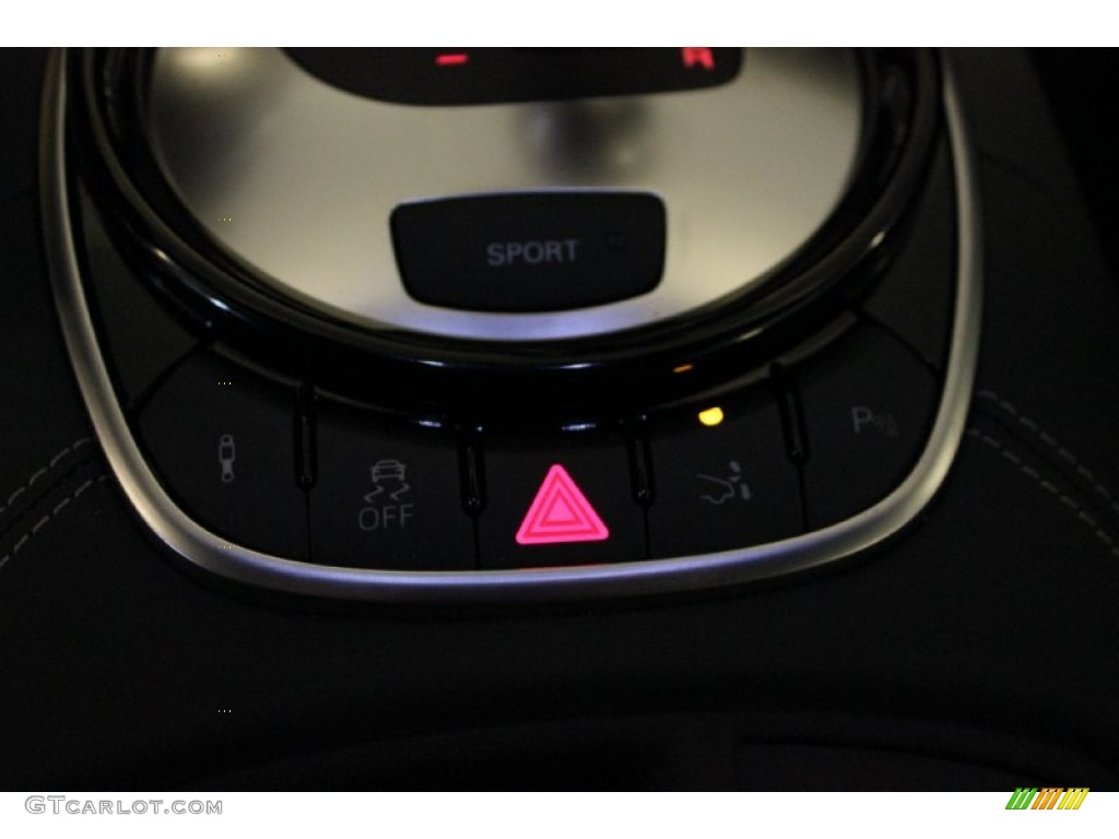 2015 R8 V8 - Daytona Grey Pearl / Black photo #18