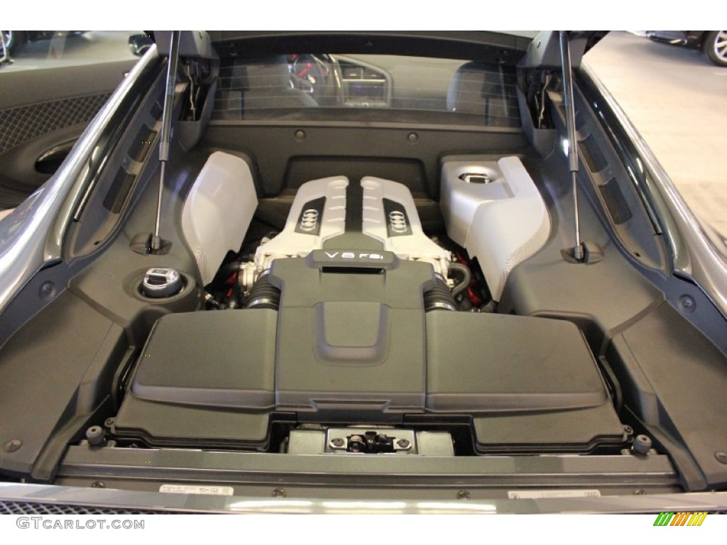2015 R8 V8 - Daytona Grey Pearl / Black photo #26