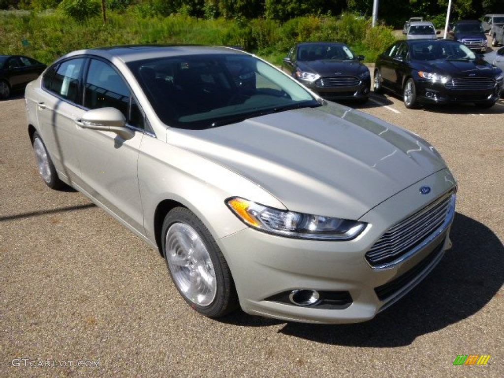 Tectonic Silver Metallic 2015 Ford Fusion SE Exterior Photo #96812504