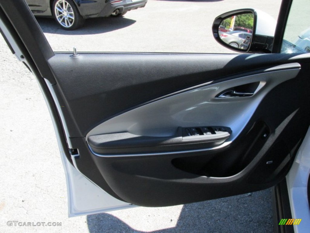 2015 Volt  - Summit White / Jet Black/Dark Accents photo #11