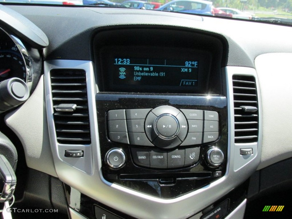 2014 Cruze LT - Atlantis Blue Metallic / Medium Titanium photo #16