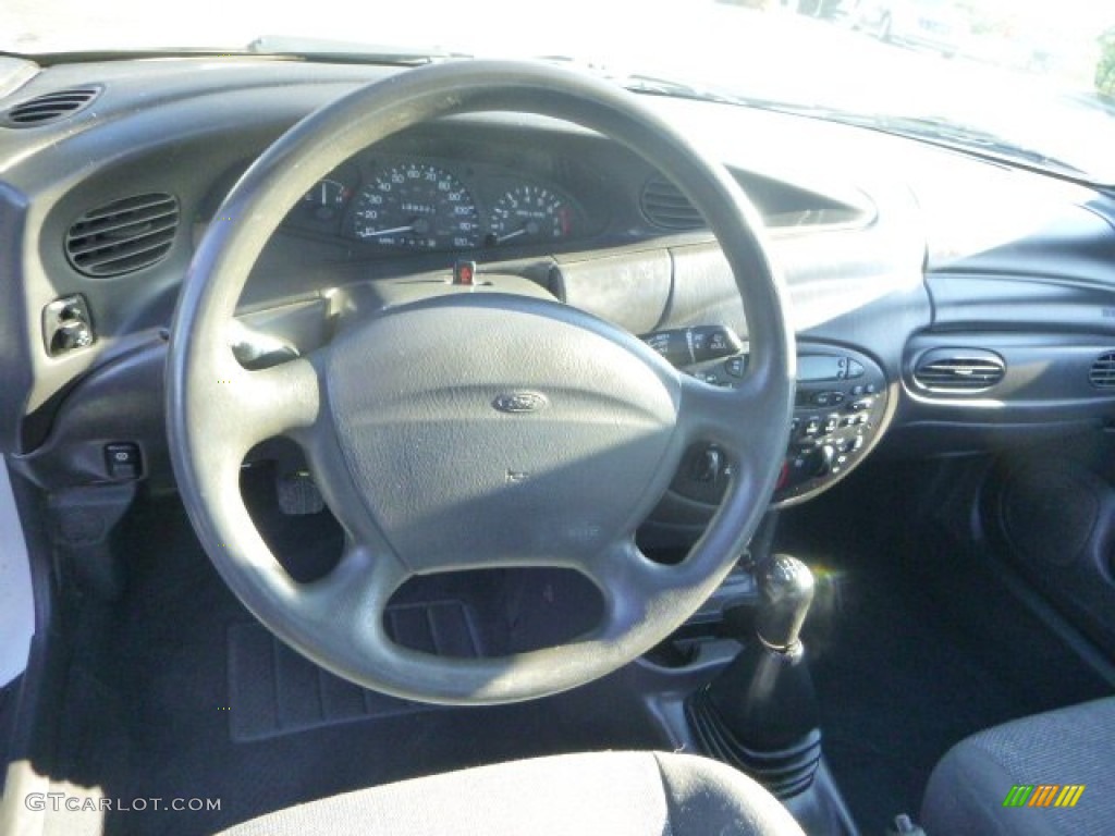 2000 Escort ZX2 Coupe - Oxford White / Dark Charcoal photo #10